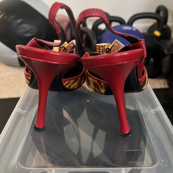 Dior dice heels in red with leopard print detail - Picture 4 of 7